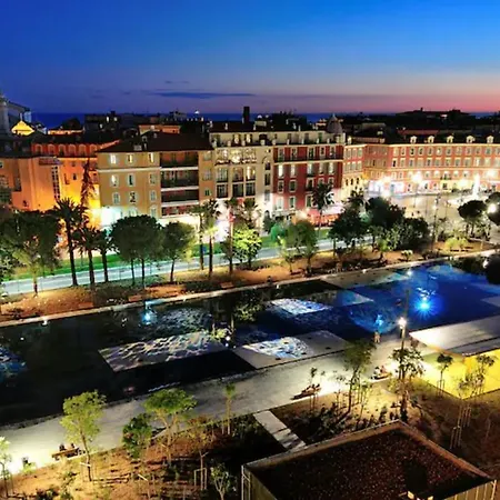 דירה Vue Et Montagne Panoramique ניס